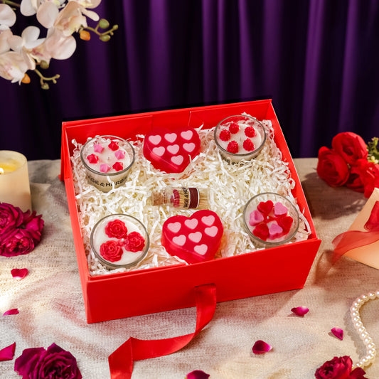 Mini Romance Candle Set Hamper