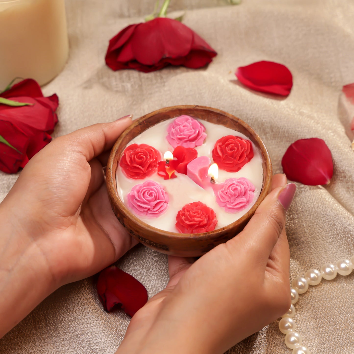 Rose Wood Bowl Candle